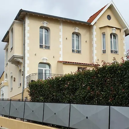 Appt T1 Meuble-juan Les Pins-logt6 * Antibes